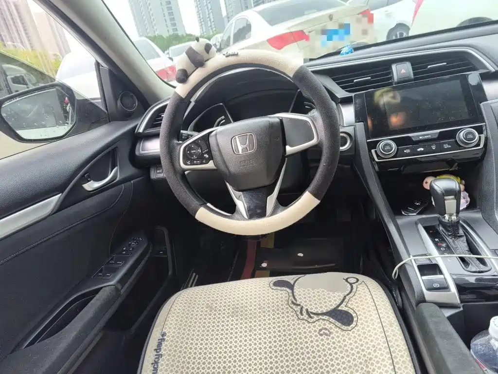 Honda Civic — миниатюра 6