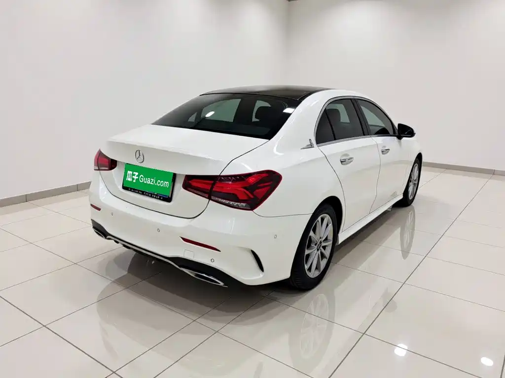 Mercedes-Benz A-Class — миниатюра 6
