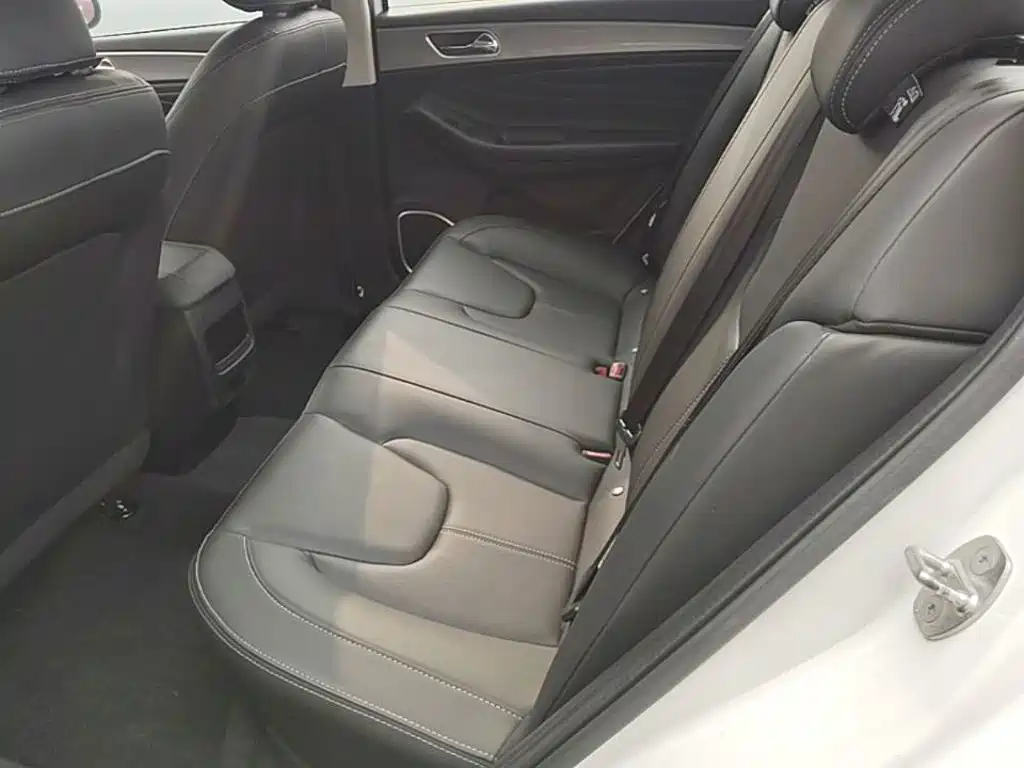 Chery Arrizo 5 — миниатюра 17