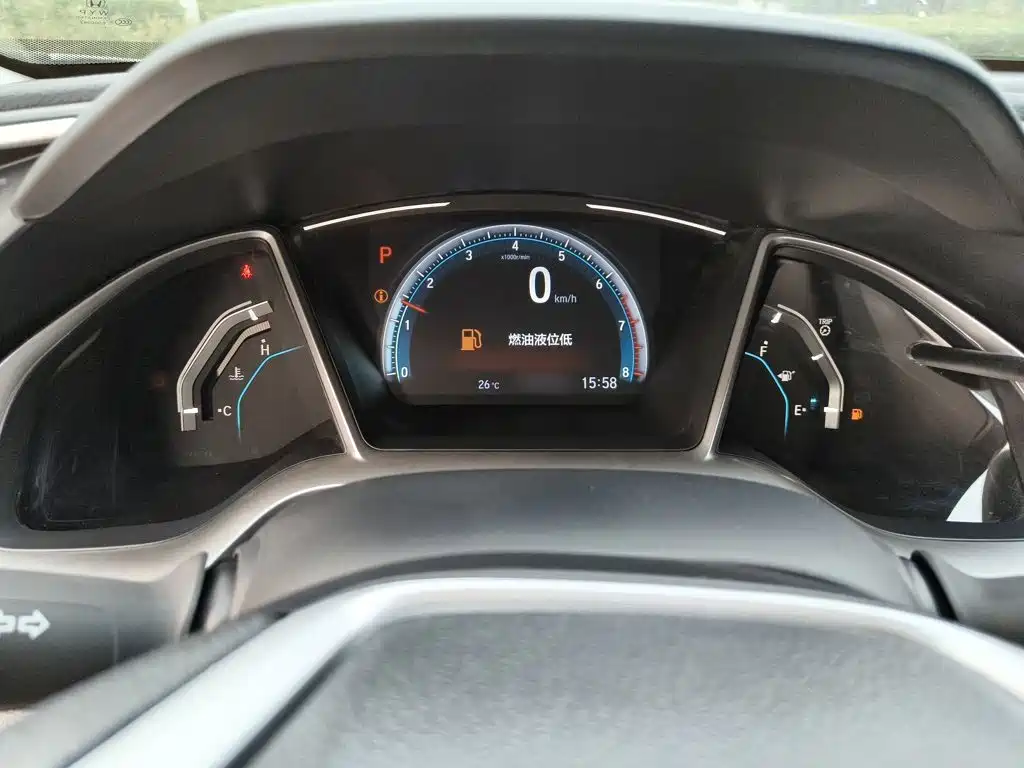 Honda Civic — миниатюра 5