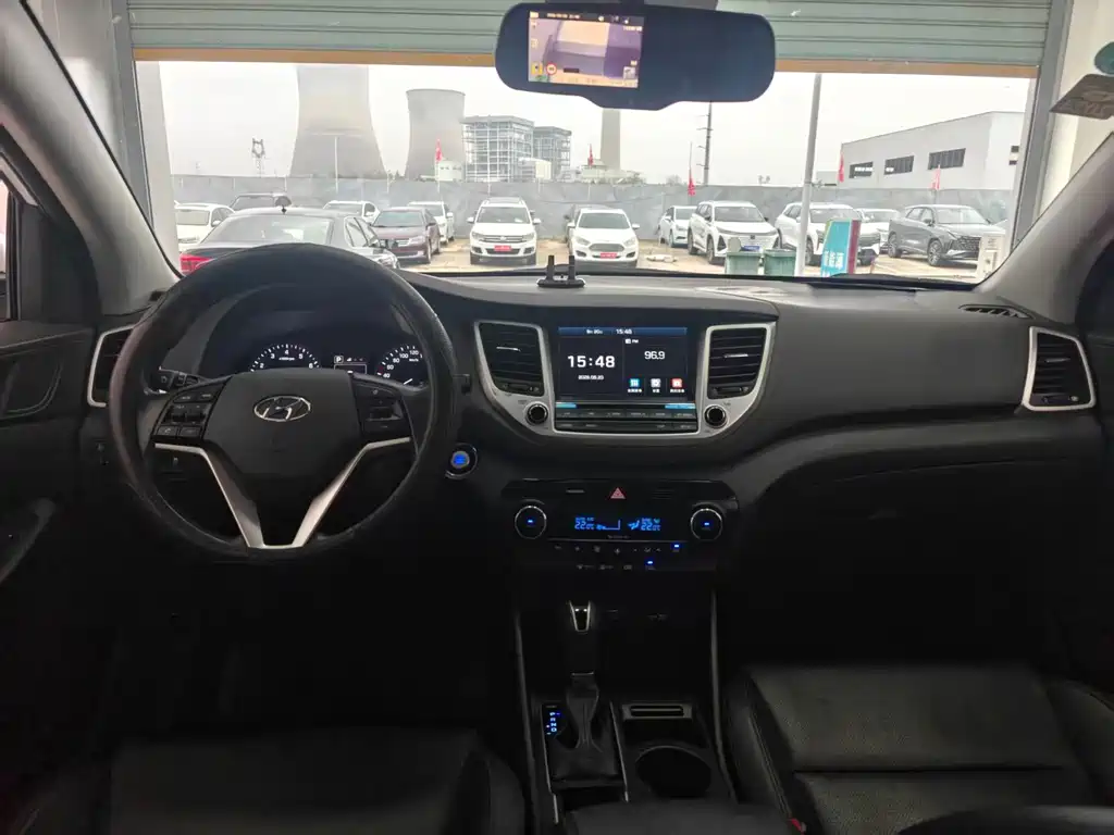 Hyundai Tucson — миниатюра 17