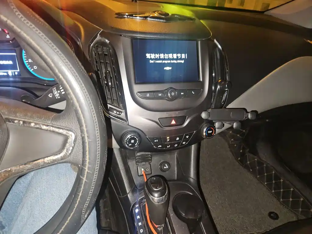 Chevrolet Cruze — миниатюра 9
