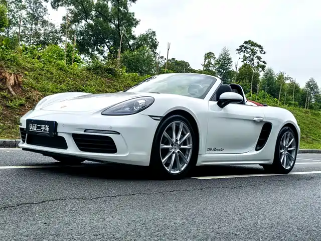 PORSCHE 718 2019
