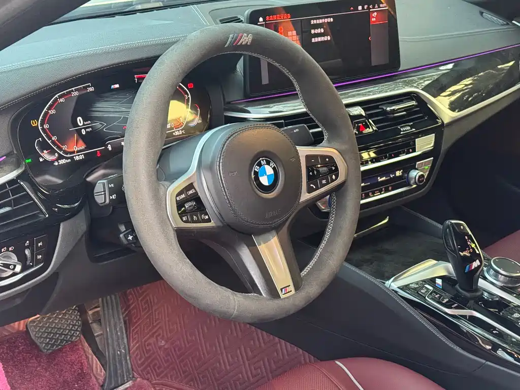 BMW 5 Series — миниатюра 8