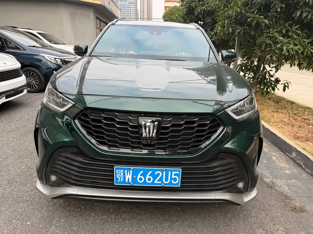 Toyota Crown Kluger — миниатюра 2