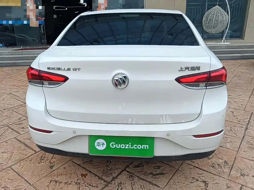 Buick Excelle — миниатюра 6