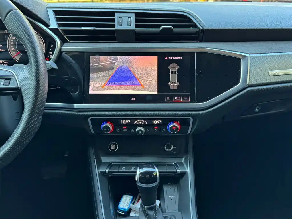 Audi Q3 Sportback — миниатюра 16