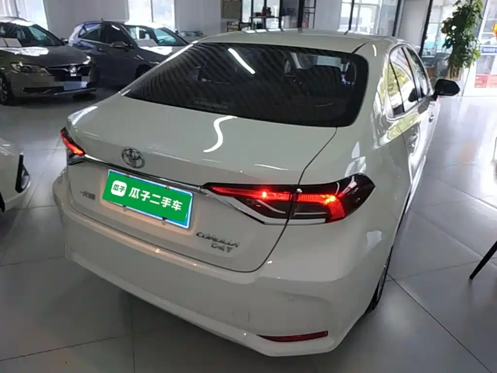 Toyota Corolla — миниатюра 7
