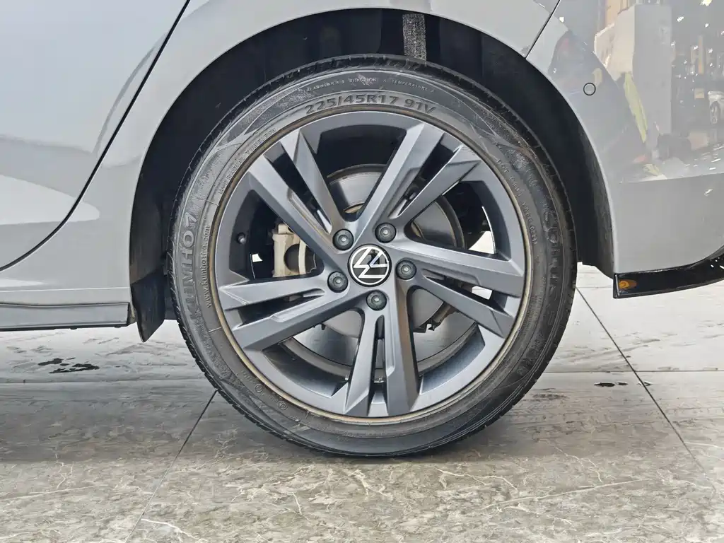 Volkswagen Golf — миниатюра 9