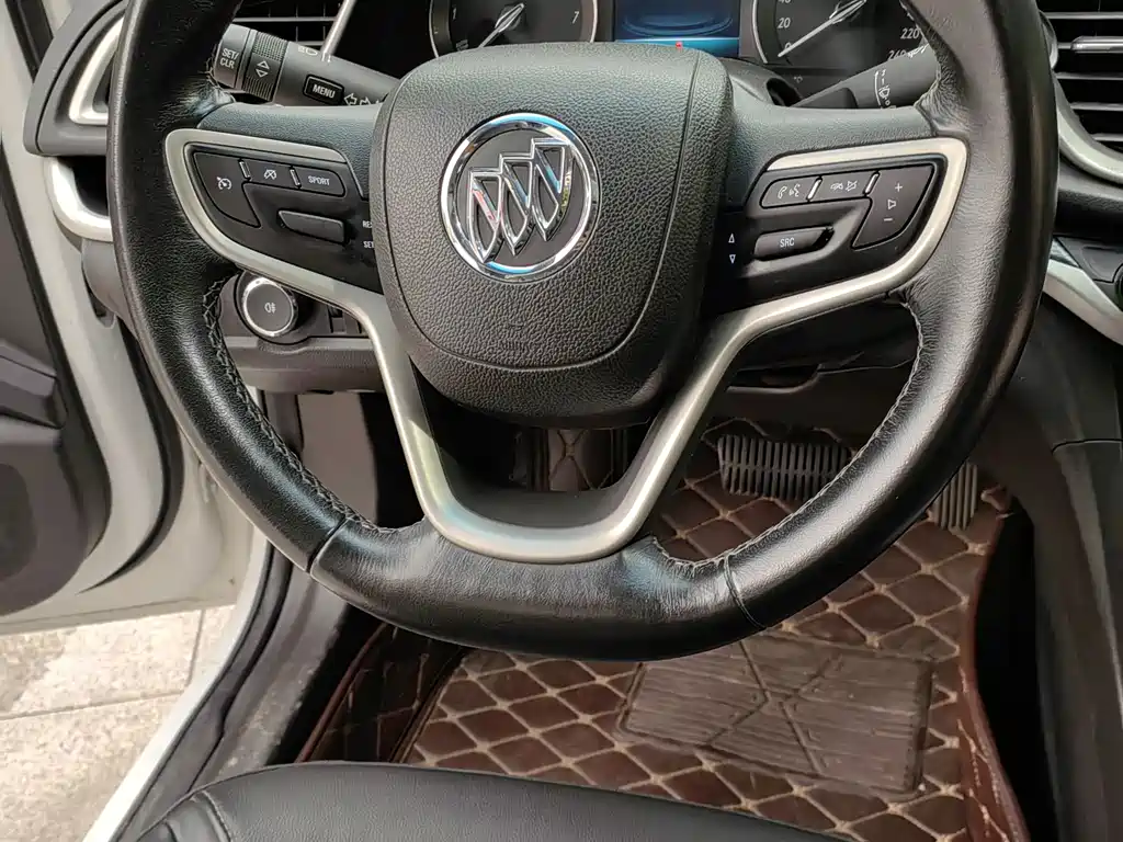 Buick Excelle — миниатюра 15