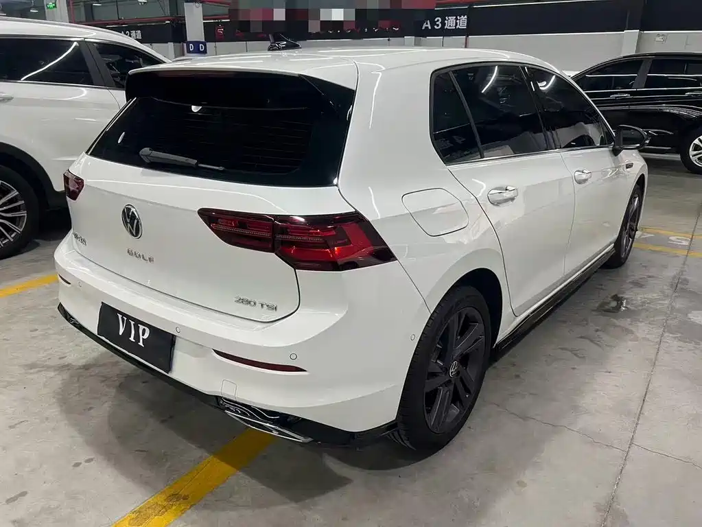 Volkswagen Golf — миниатюра 8