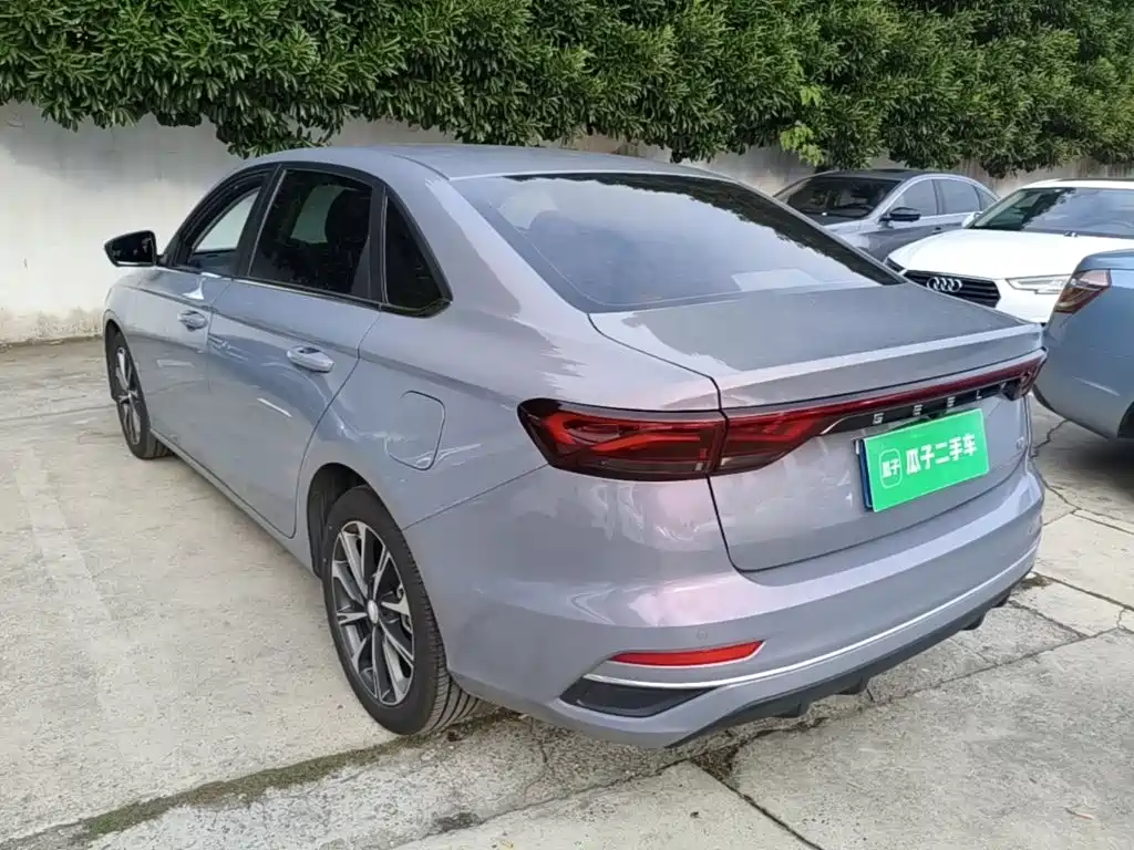 Geely Emgrand — миниатюра 5