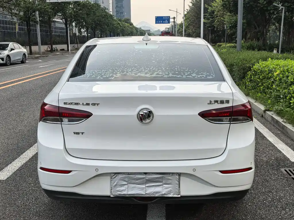 Buick Excelle — миниатюра 4