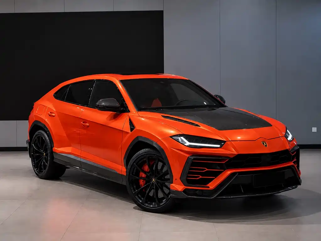 Lamborghini Urus — миниатюра 3