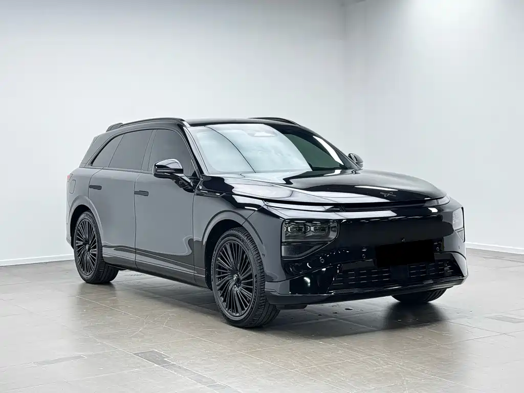 XPeng G9 — миниатюра 3