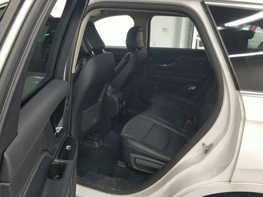 Lincoln Corsair 2.0T 4WD Premium Shine Edition, фото 11