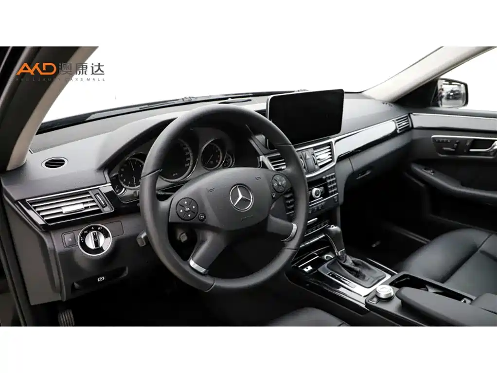 Mercedes-Benz E-Class — миниатюра 6