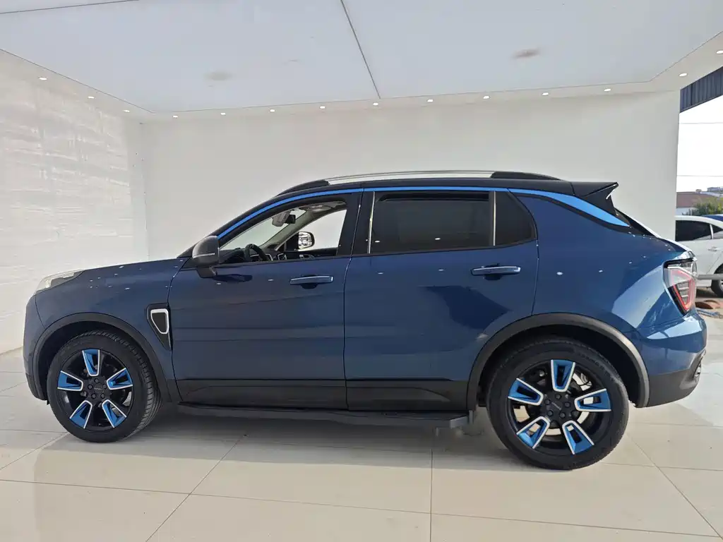 Lynk & Co 01 — миниатюра 29