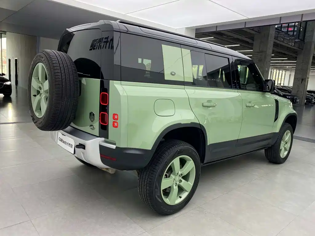 Land Rover Defender — миниатюра 14