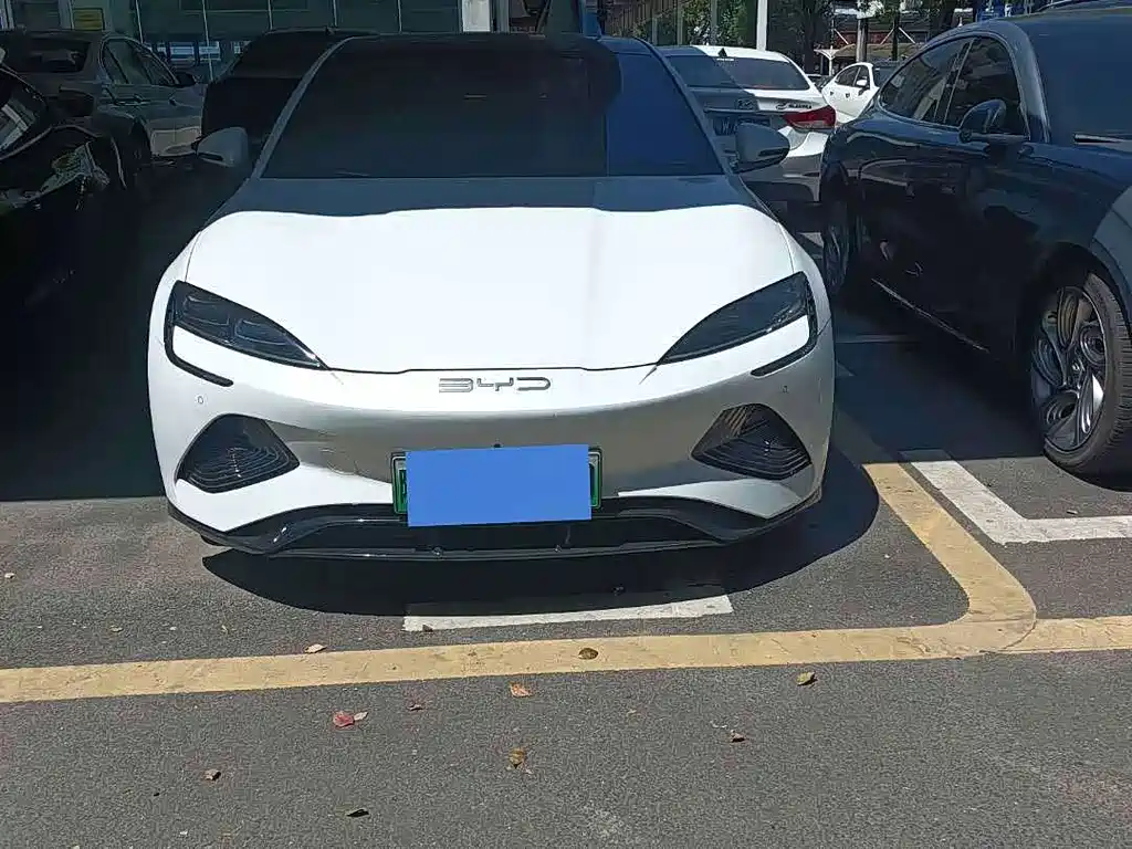 BYD Seal — миниатюра 2