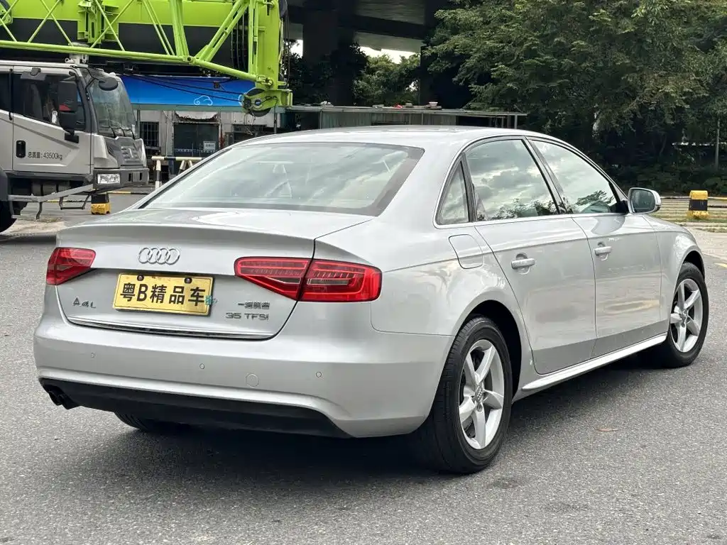 Audi A4L — миниатюра 3