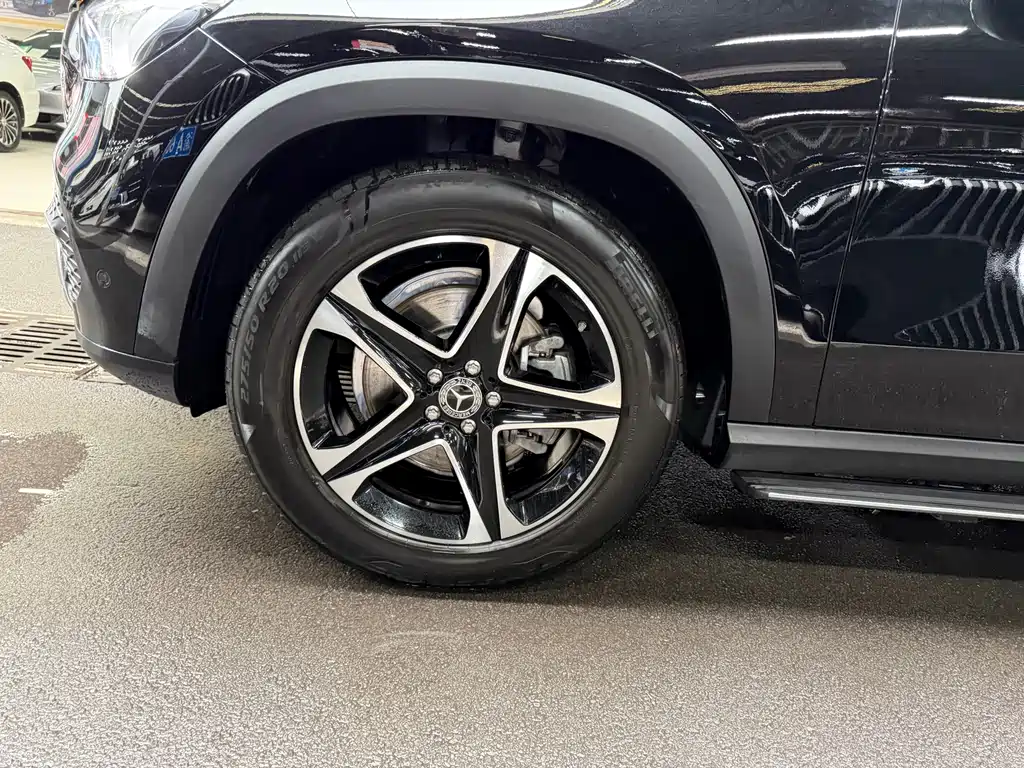 Mercedes-Benz GLE (Import) — миниатюра 26