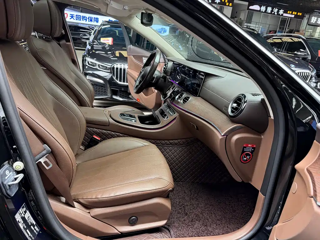 Mercedes-Benz E-Class — миниатюра 20