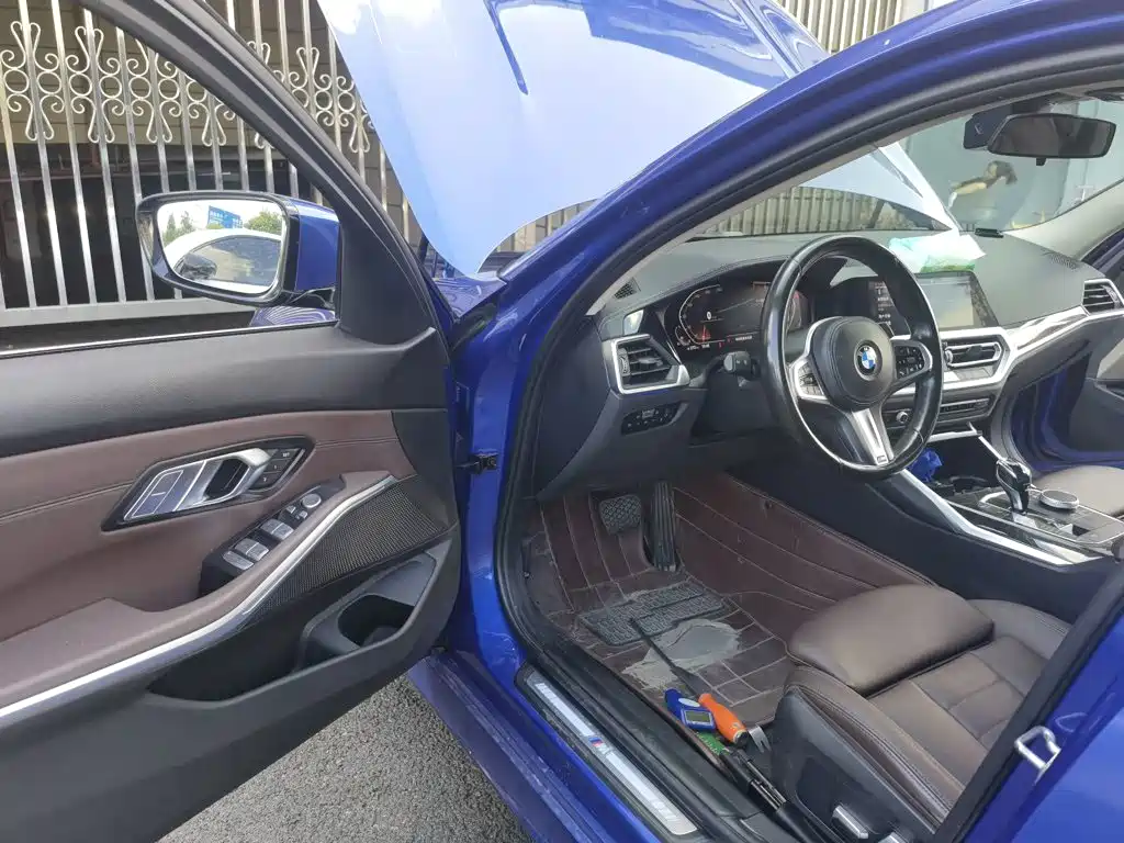 BMW 3 Series — миниатюра 12