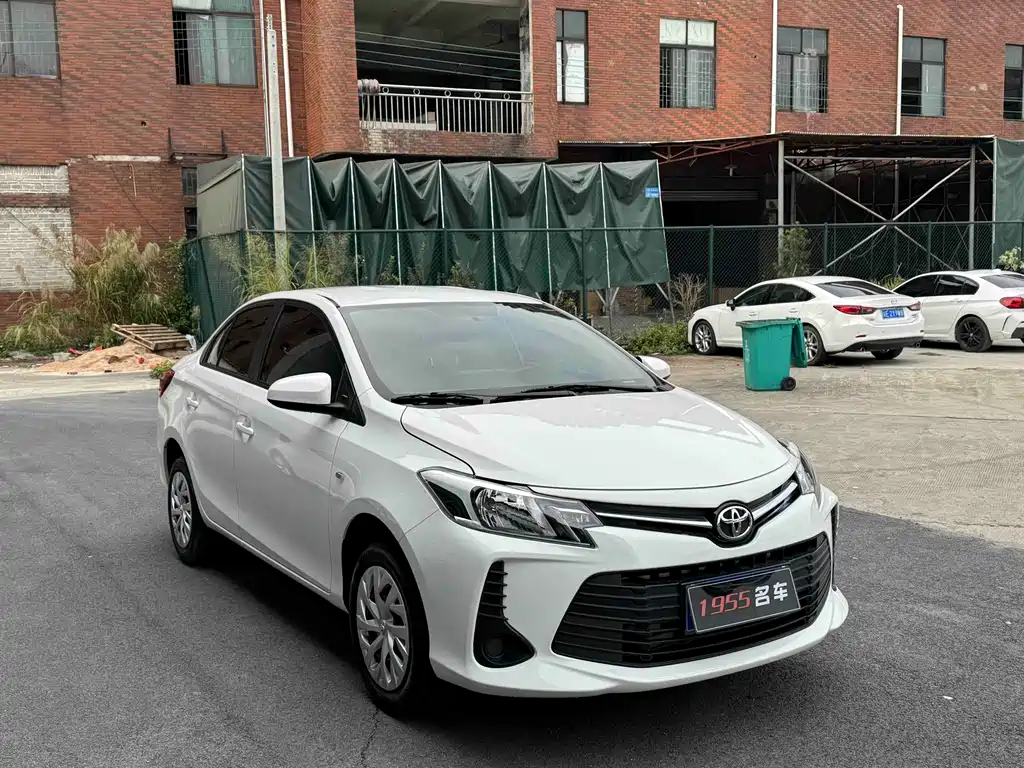 TOYOTA VIOS
