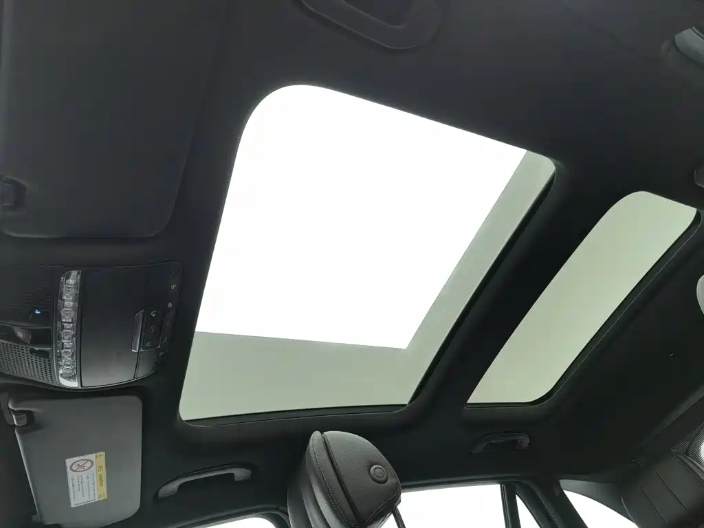 Mercedes-Benz GLC — миниатюра 14