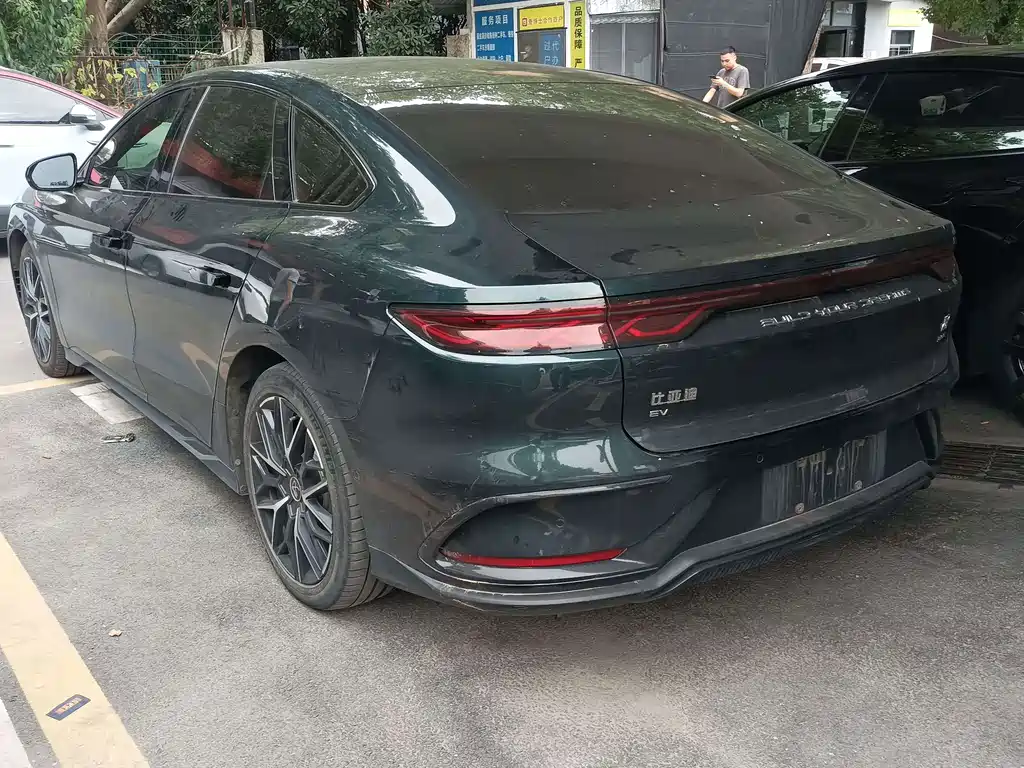 BYD Han — миниатюра 11