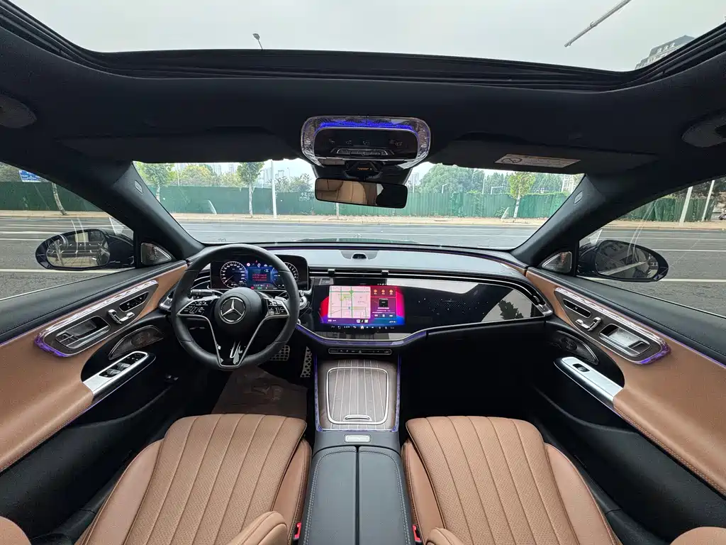 Mercedes-Benz E-Class New Energy — миниатюра 11