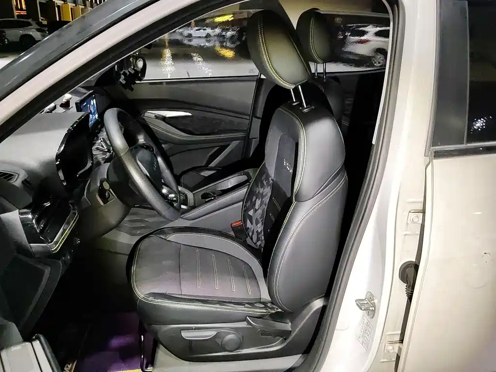 Baojun RS-3 — миниатюра 3