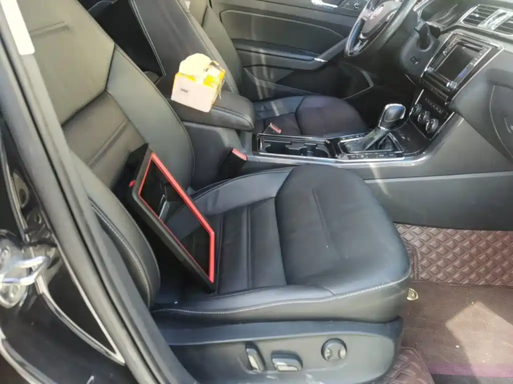 Volkswagen Passat — миниатюра 25