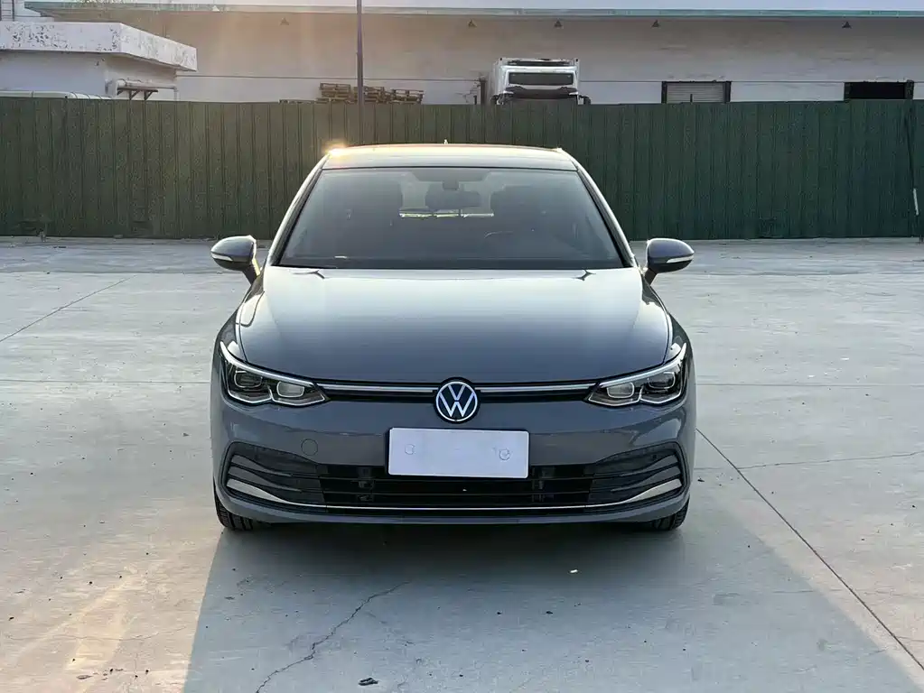 Volkswagen Golf — миниатюра 2