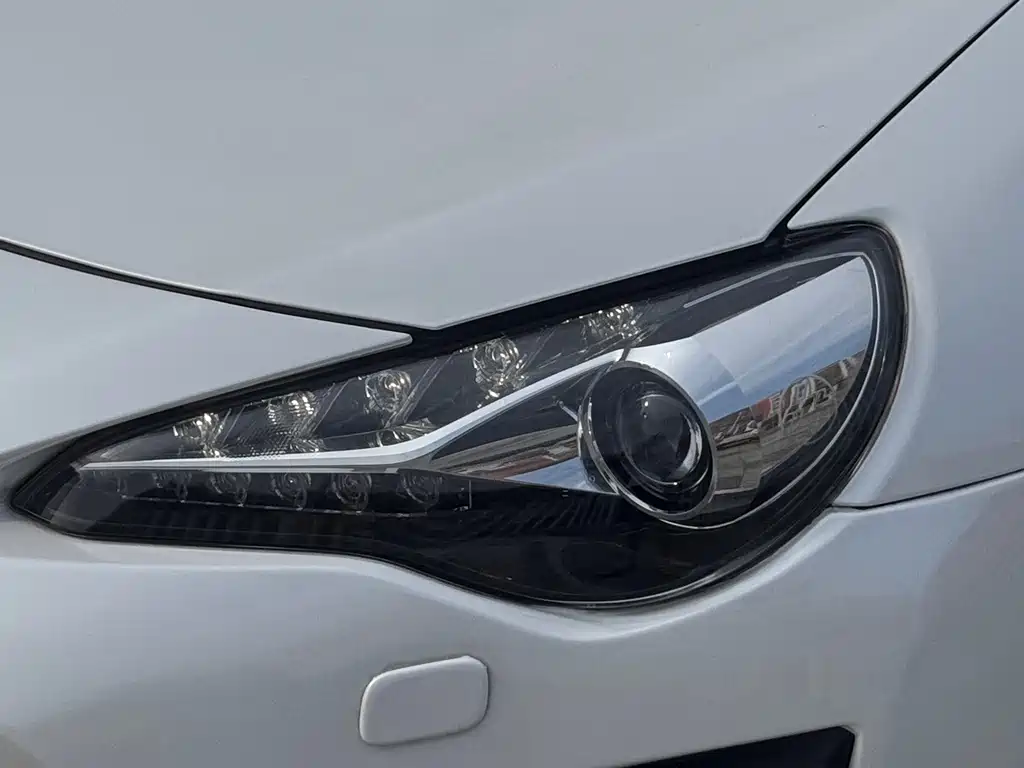 Toyota 86 — миниатюра 3