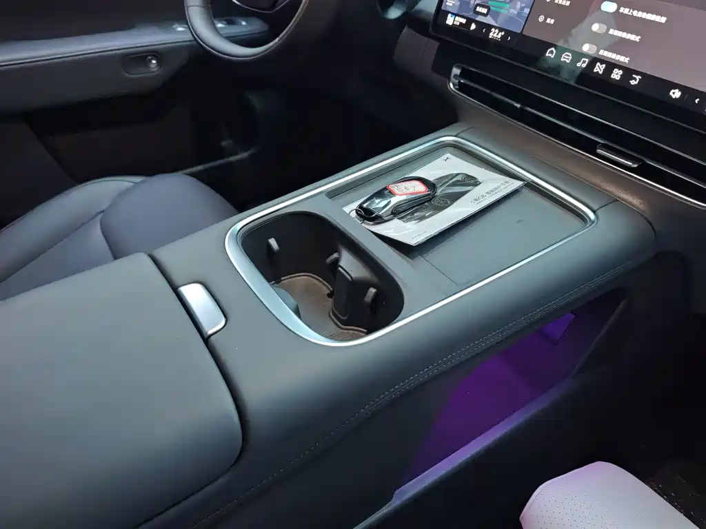 XPeng G6 — миниатюра 12