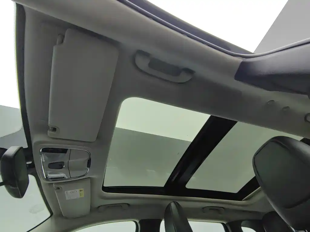 Jeep Cherokee — миниатюра 14