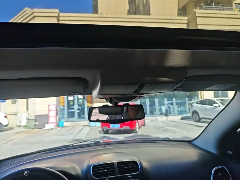 Dodge Journey — миниатюра 18