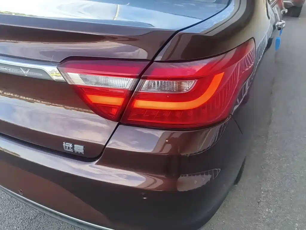 Geely Vision — миниатюра 8