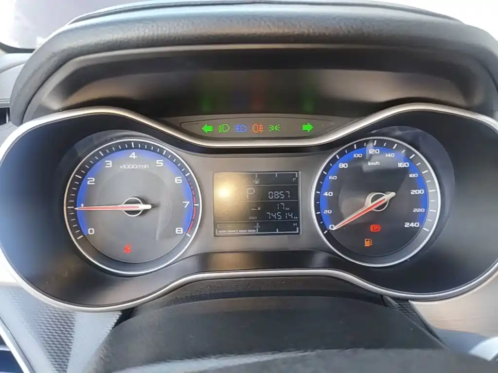 Geely Vision — миниатюра 12