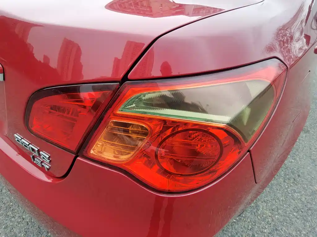 Roewe 550 2013 550D 1.8T AT