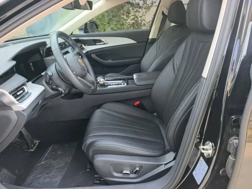 Hongqi Hongqi H5 — миниатюра 15