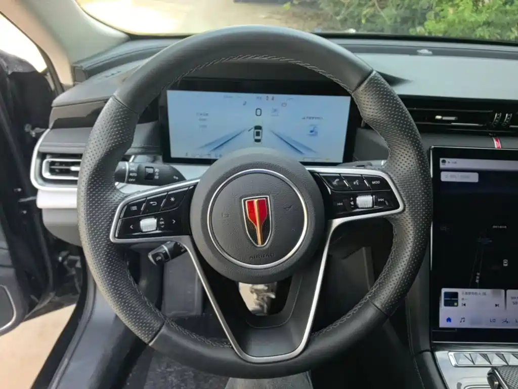 Hongqi Hongqi H5 — миниатюра 11