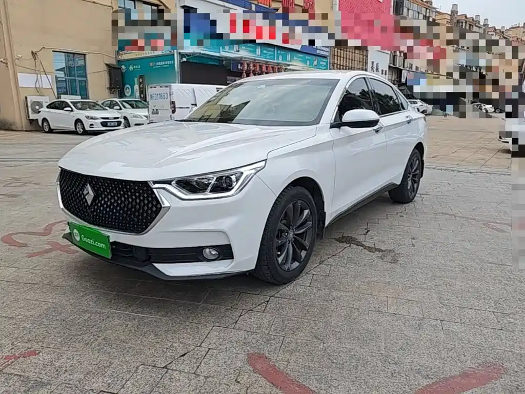 Baojun RC-6 — миниатюра 2