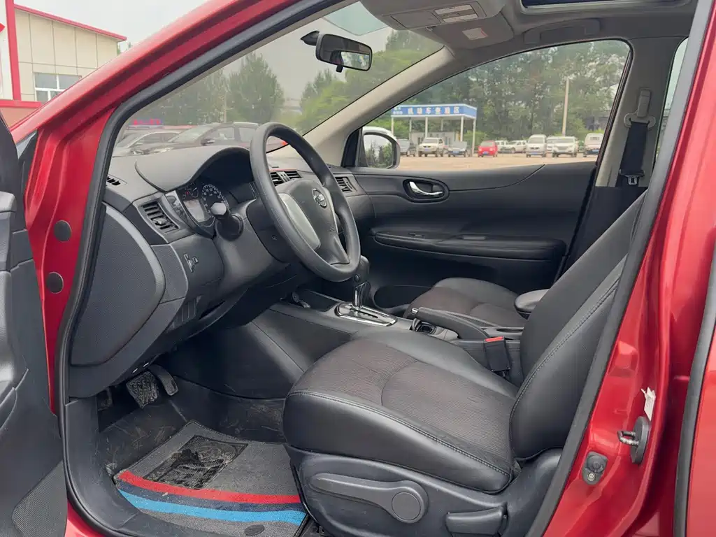 Nissan Tiida 1.6L CVT Comfort Type, фото 5