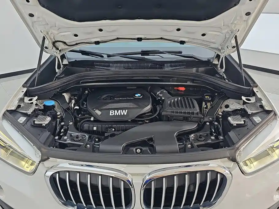 BMW X1 — миниатюра 10