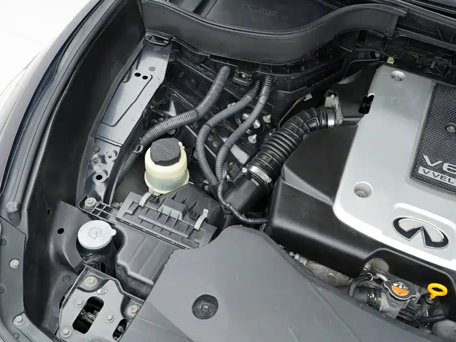 Infiniti QX70 — миниатюра 44