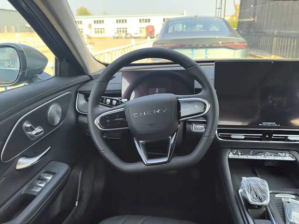 Chery Arrizo 8 PRO — миниатюра 11