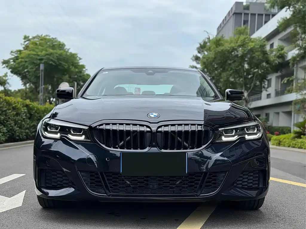 BMW 3 Series 3 2023 325Li M Sport